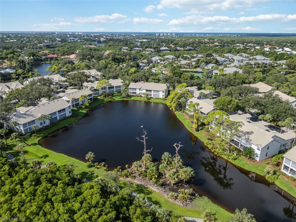 HARBOR LAKES - Residential