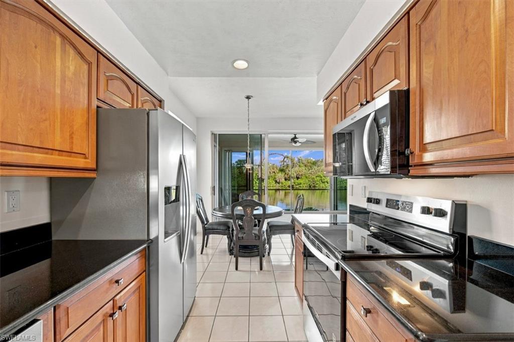 HARBOR LAKES - Residential