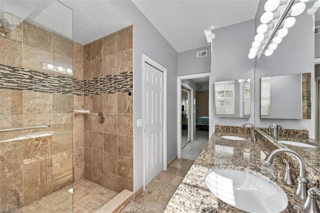 HARBOR LAKES - Residential