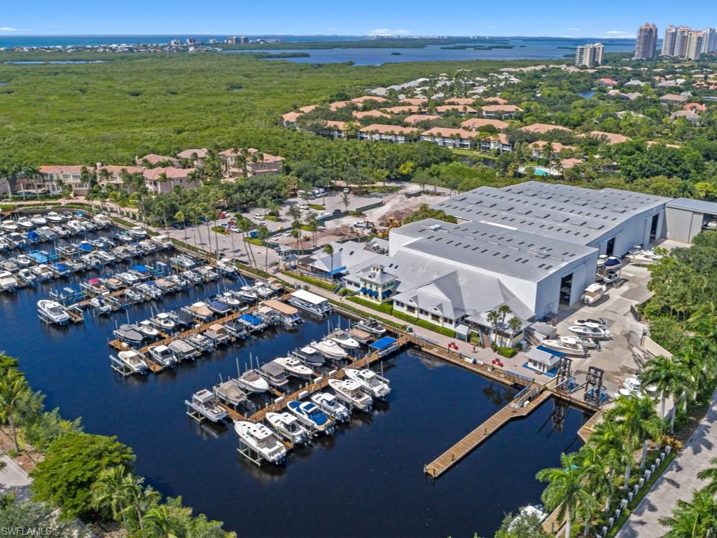HARBOR LAKES - Residential