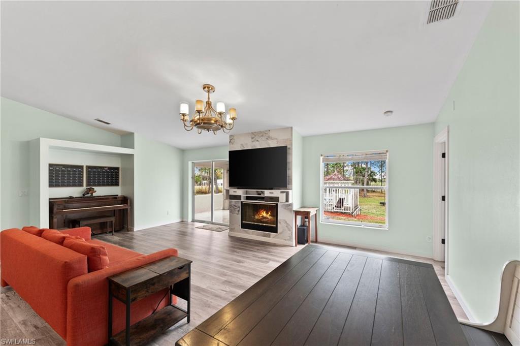 GOLDEN GATE ESTATES - Residential