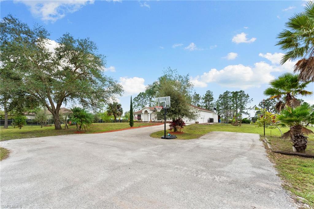 GOLDEN GATE ESTATES - Residential