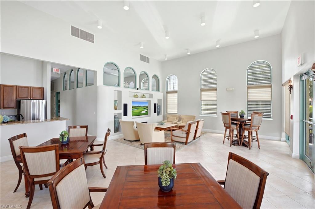 PIER 81 CONDOMINIUM - Residential