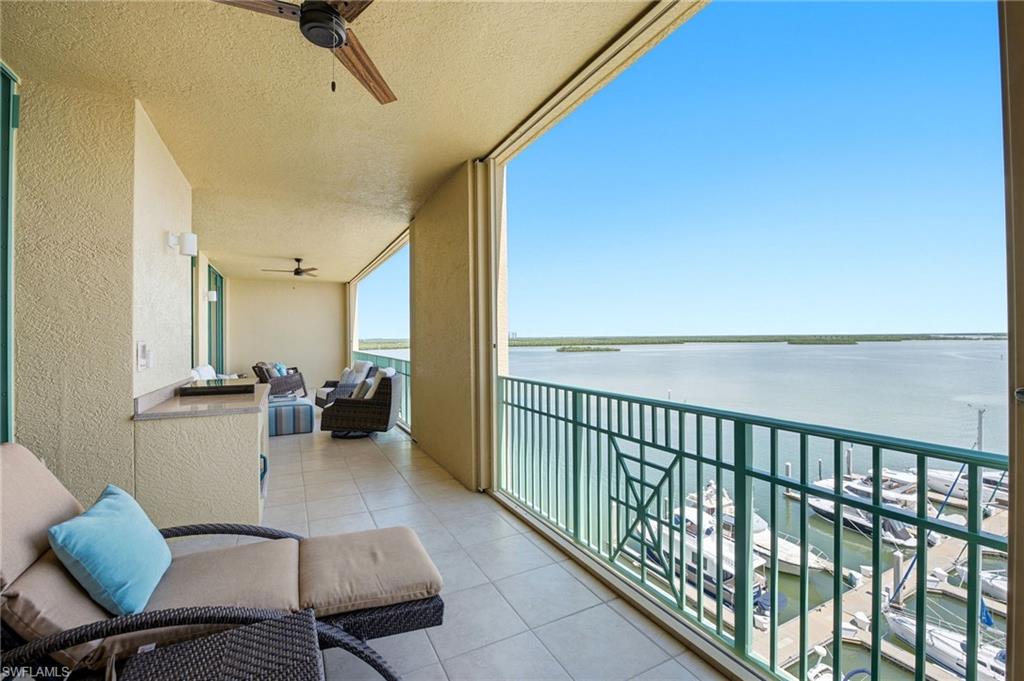 PIER 81 CONDOMINIUM - Residential