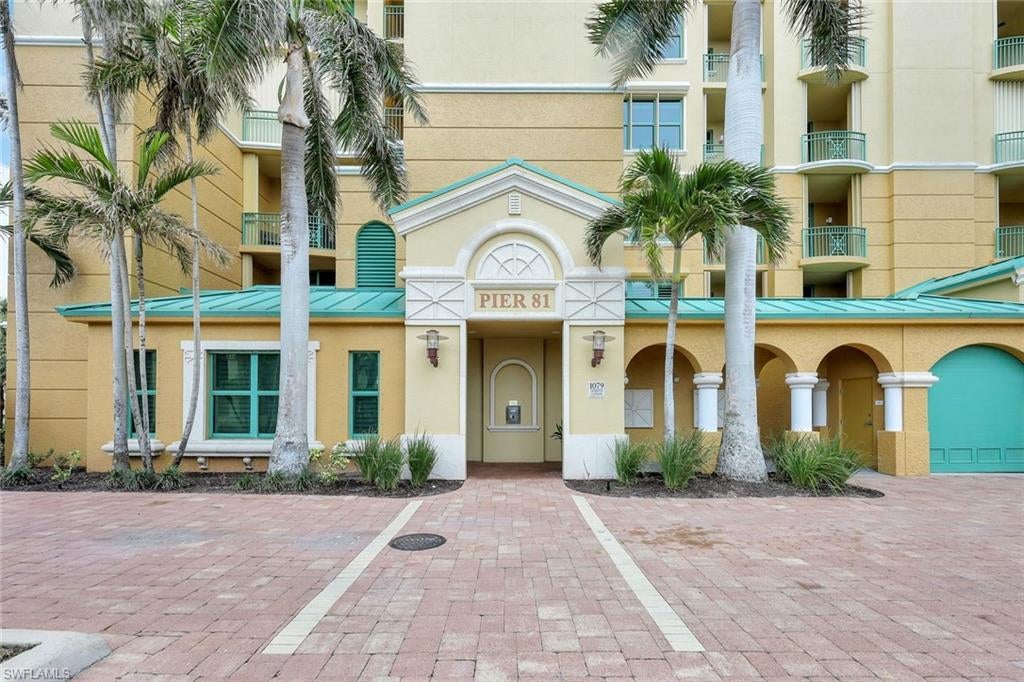 PIER 81 CONDOMINIUM - Residential