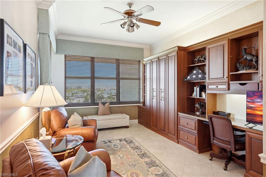 PIER 81 CONDOMINIUM - Residential