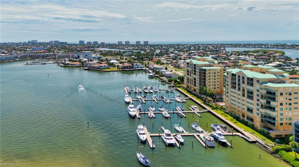 PIER 81 CONDOMINIUM - Residential