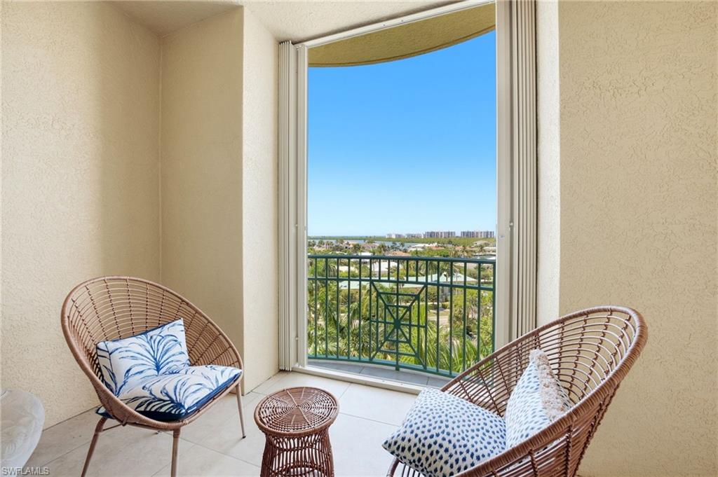 PIER 81 CONDOMINIUM - Residential