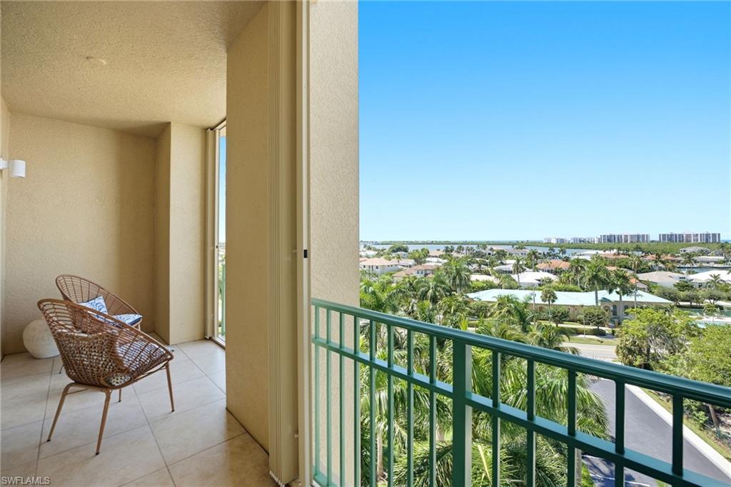 PIER 81 CONDOMINIUM - Residential