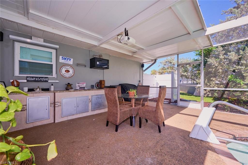 WILLOW LAKE - Residential