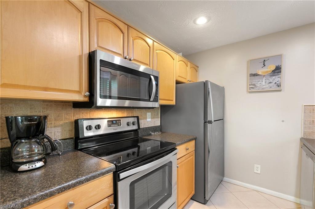 CAPE CORAL - Residential Income
