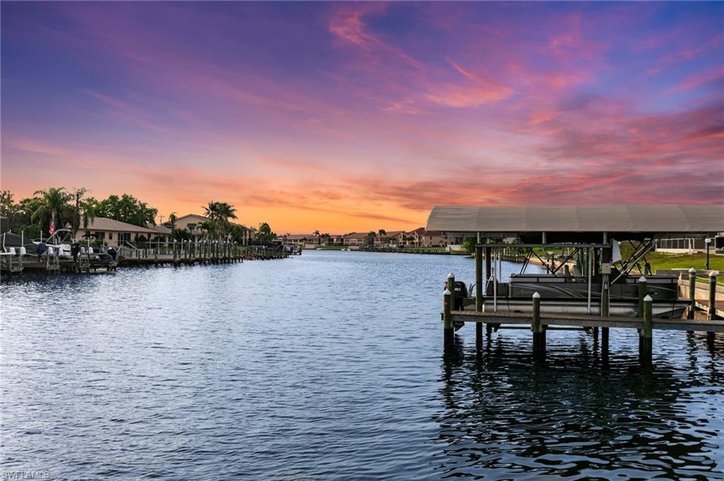 CAPE CORAL - Residential Income