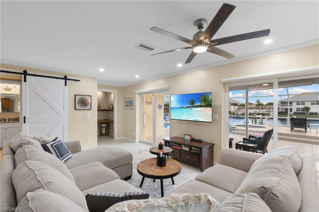 CAPE CORAL - Residential Income