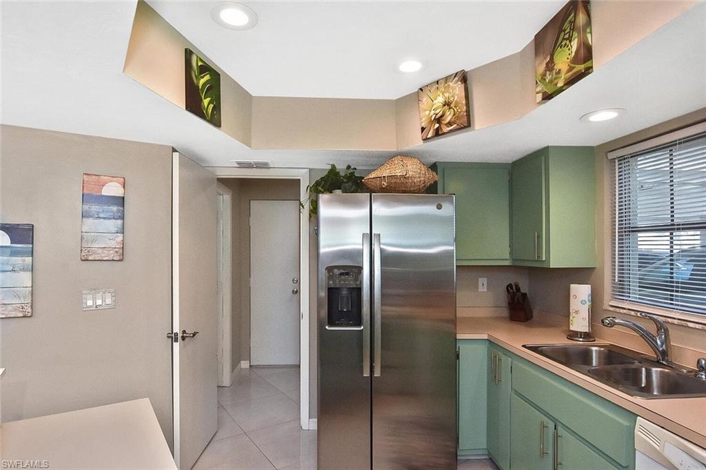 EAST GREENS LAND CONDO - Residential