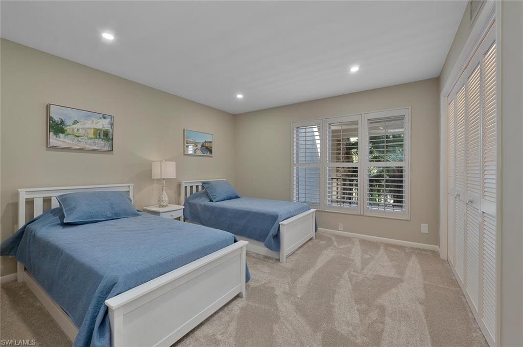WILDERNESS COUNTRY CLUB - Residential