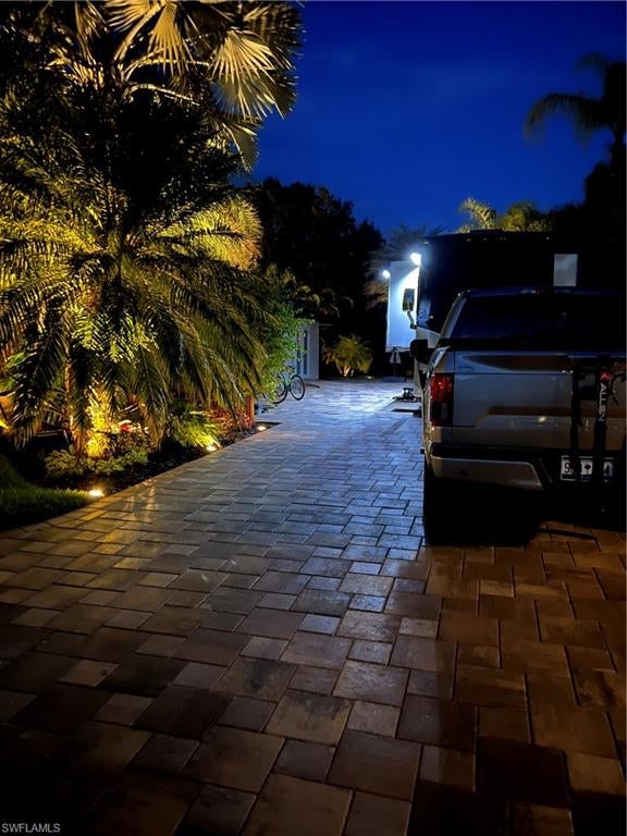 RIVERBEND MOTORCOACH RESORT - Land