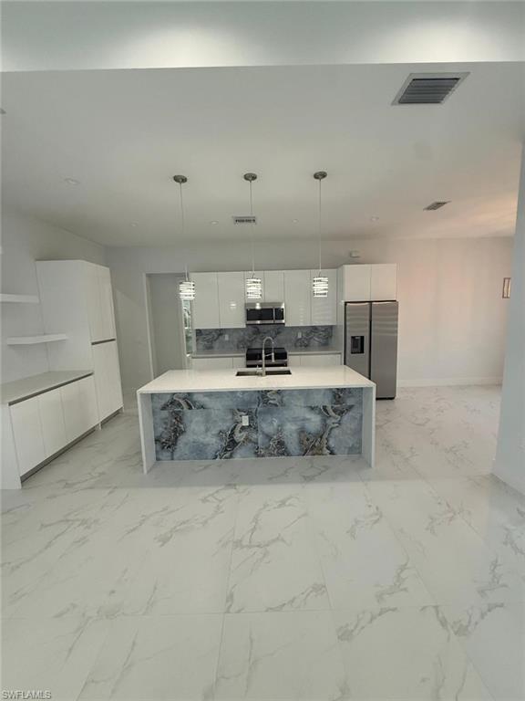 GOLDEN GATE ESTATES - Residential