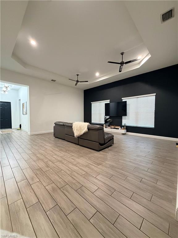 MAPLE RIDGE - Residential