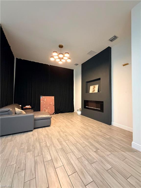 MAPLE RIDGE - Residential