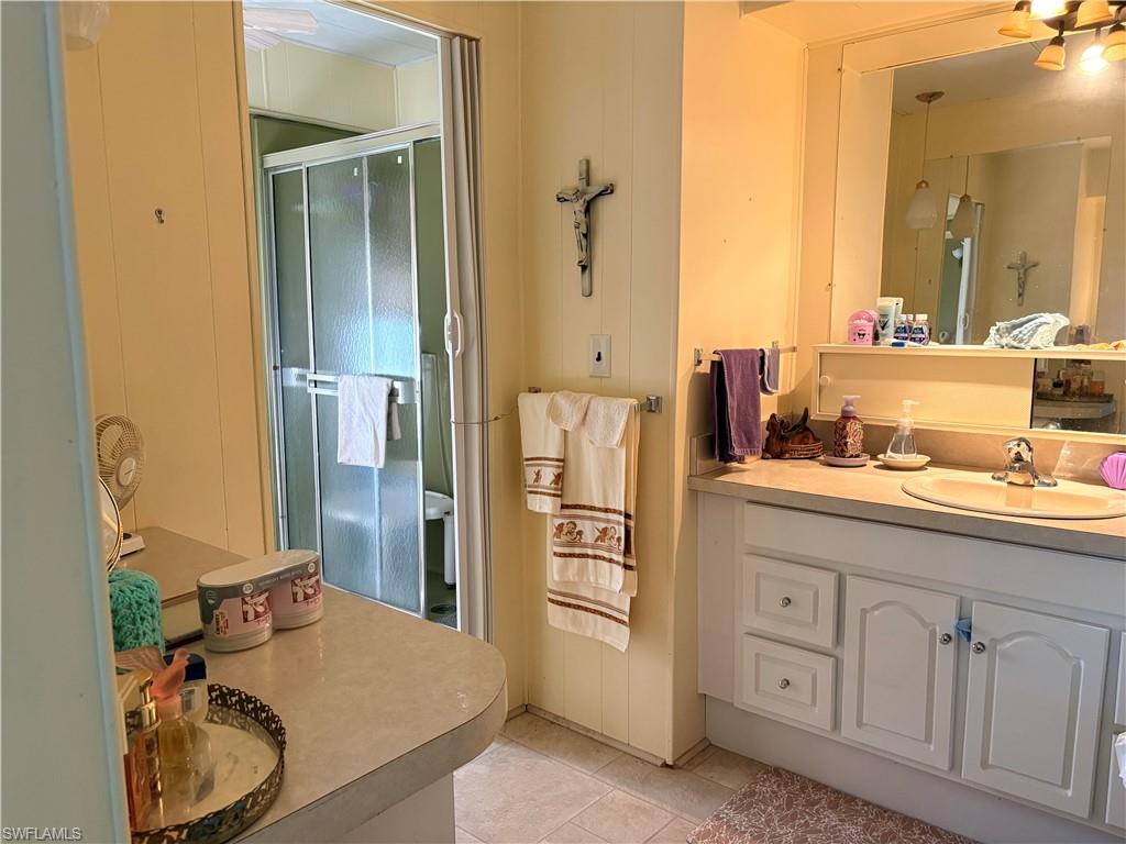 LAUREL ESTATES MOBILE HOME VIL - Residential