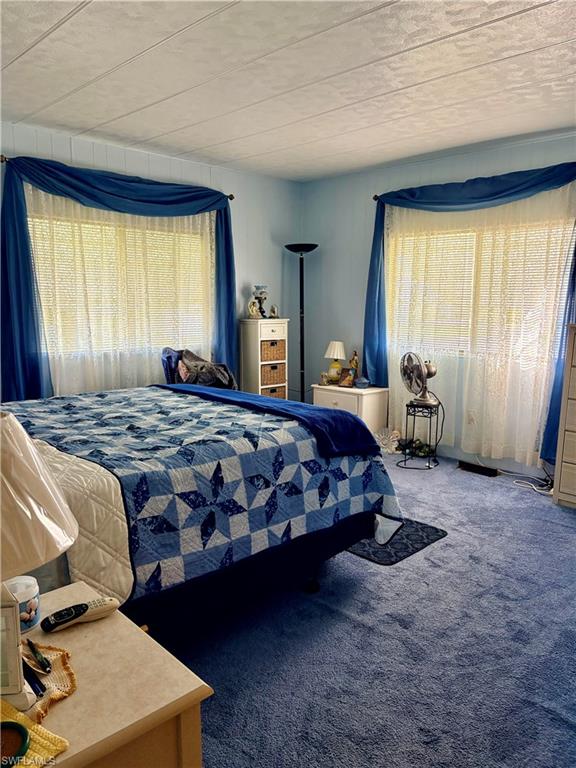 LAUREL ESTATES MOBILE HOME VIL - Residential