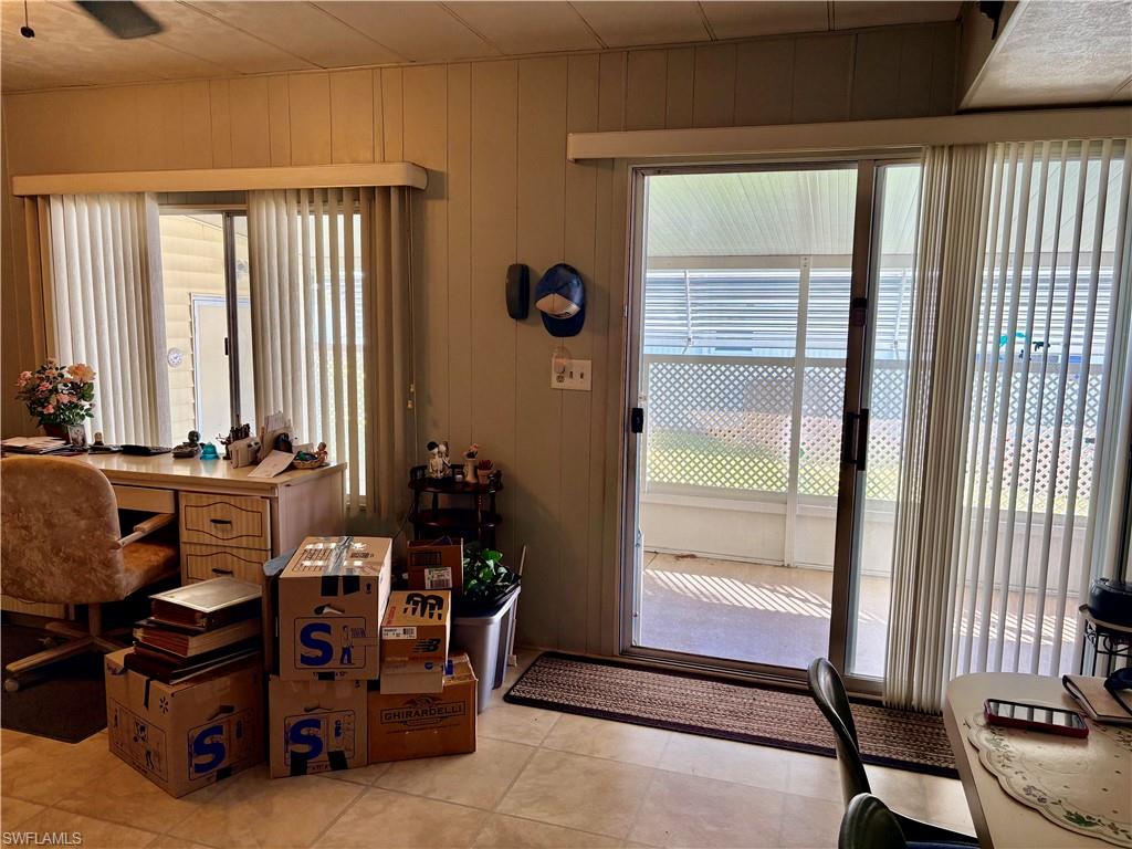 LAUREL ESTATES MOBILE HOME VIL - Residential