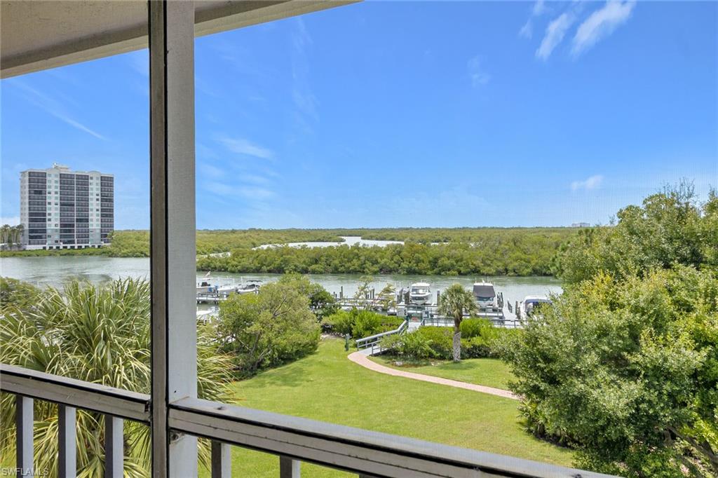 PRINCETON PLACE - Residential Lease