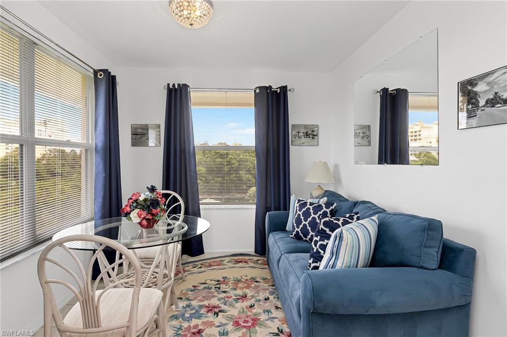 PRINCETON PLACE - Residential Lease