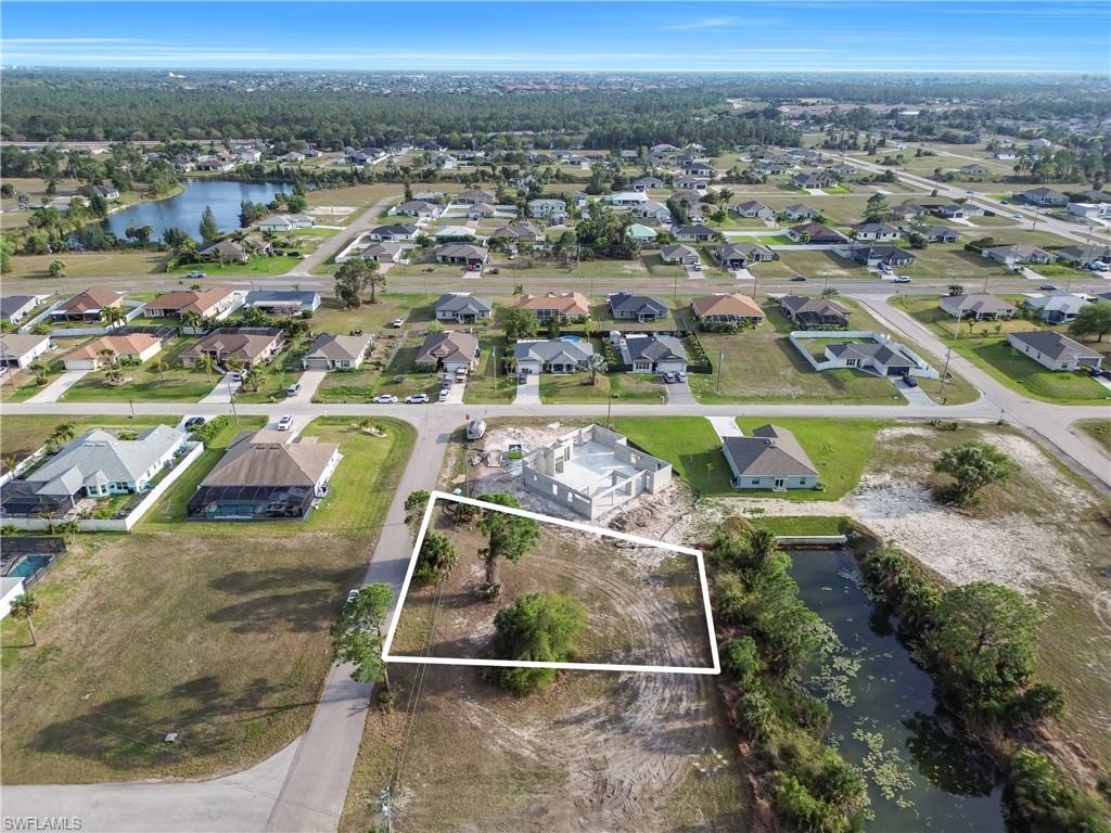 CAPE CORAL - Land