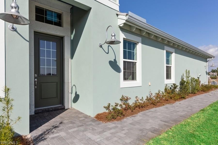 ISLES OF COLLIER PRESERVE - Residential