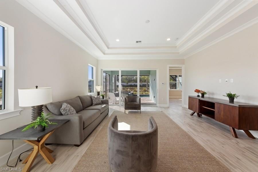 ISLES OF COLLIER PRESERVE - Residential