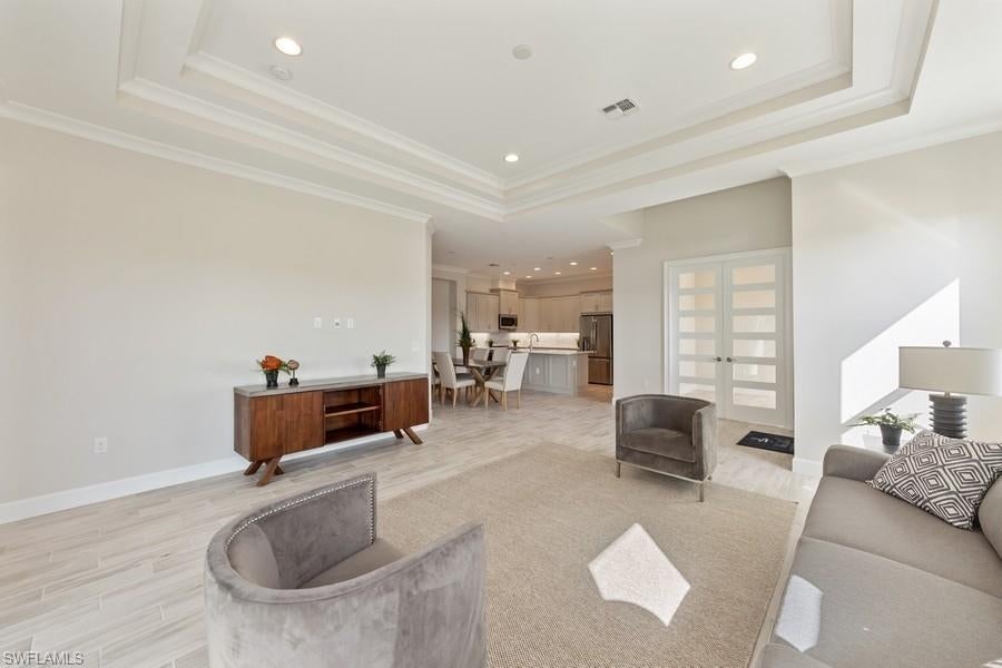 ISLES OF COLLIER PRESERVE - Residential