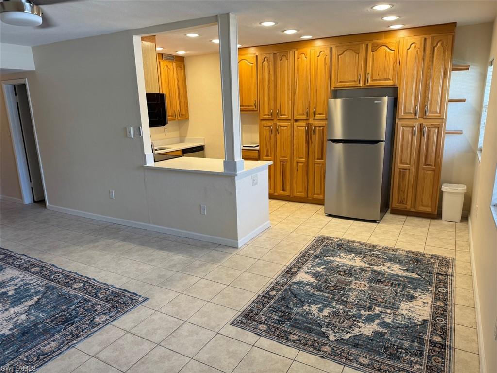 FIRST KINGS PT CONDOMINIUM - Residential