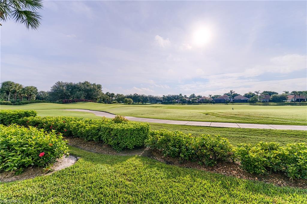 STREAMSIDE - Residential