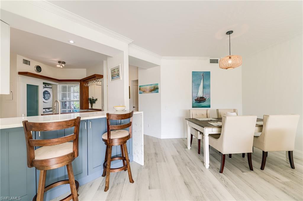 STREAMSIDE - Residential