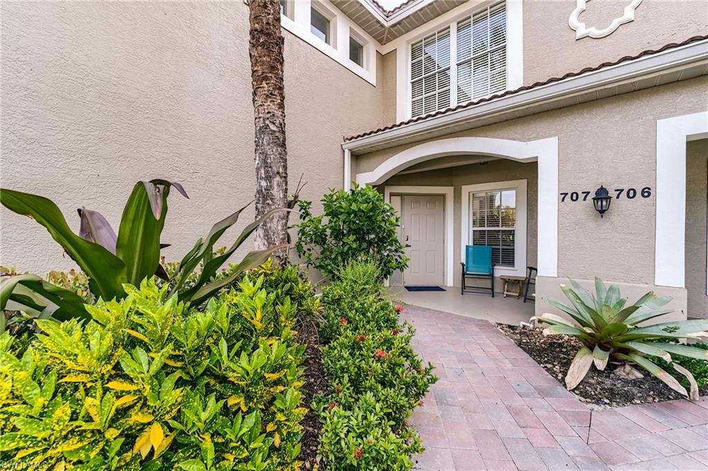 STREAMSIDE - Residential