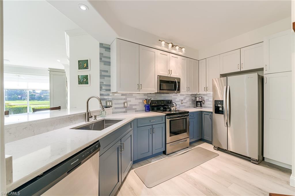 STREAMSIDE - Residential