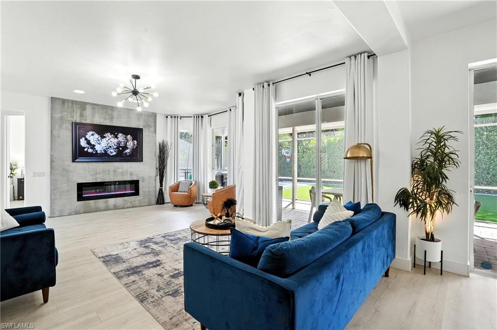 MAHOGANY RUN - Residential
