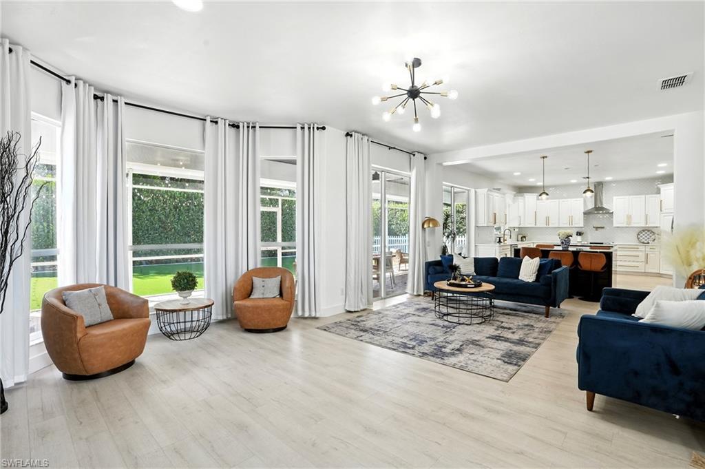 MAHOGANY RUN - Residential