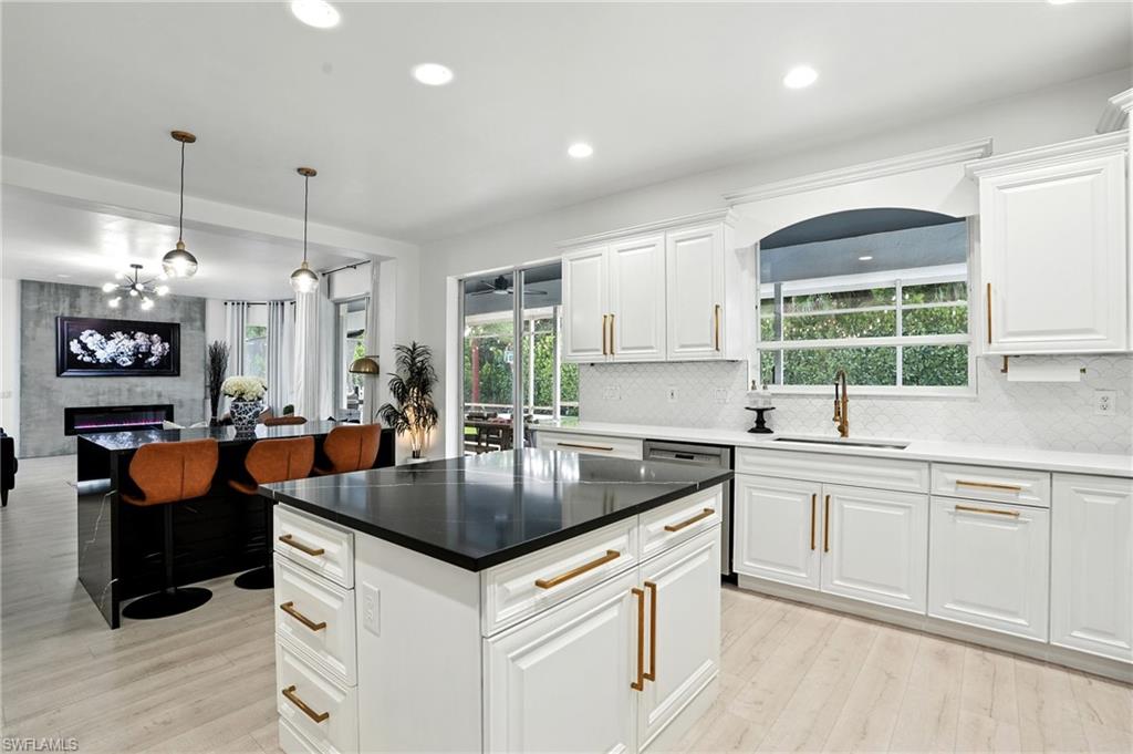 MAHOGANY RUN - Residential