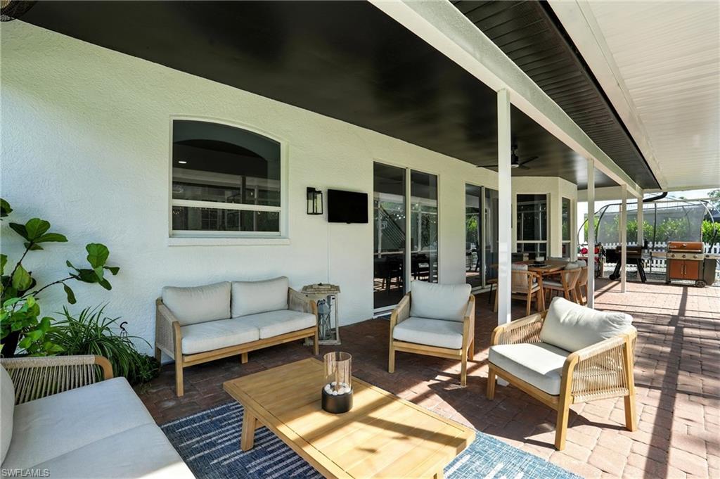 MAHOGANY RUN - Residential