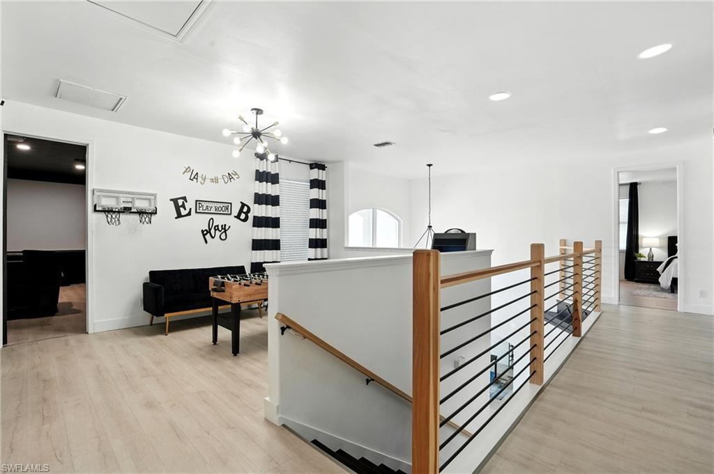 MAHOGANY RUN - Residential