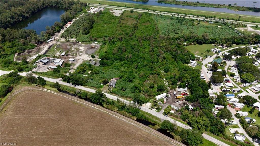 CLEWISTON - Land