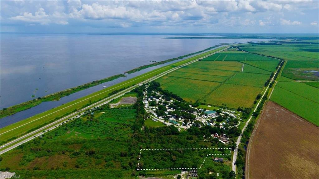 CLEWISTON - Land