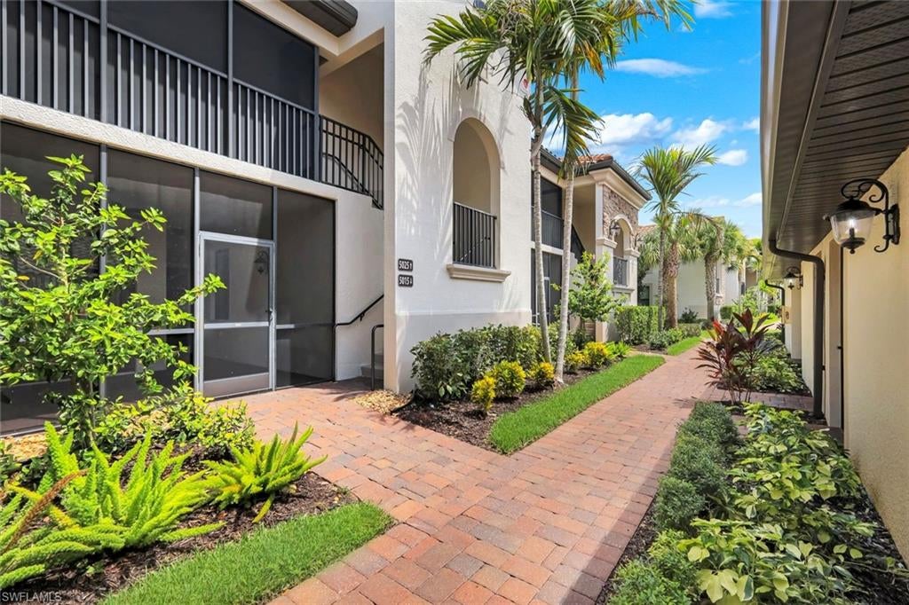 BONITA NATIONAL GOLF AND COUNTRY CLUB - Residential