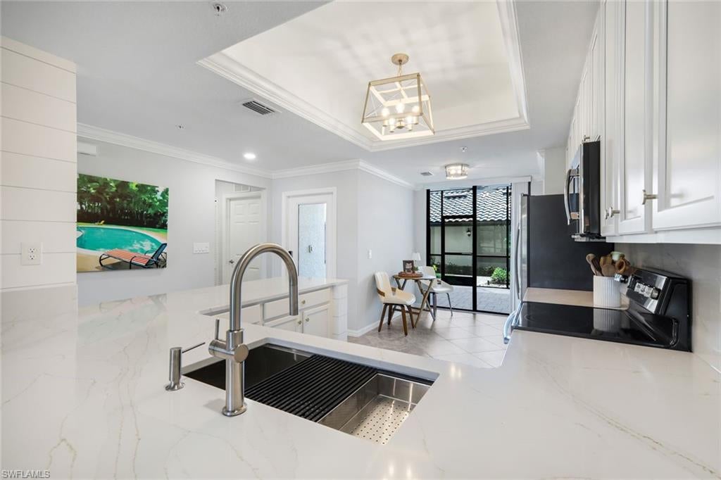 BONITA NATIONAL GOLF AND COUNTRY CLUB - Residential