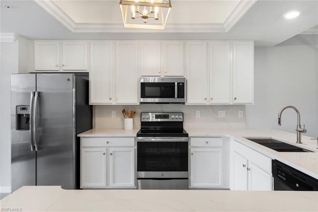 BONITA NATIONAL GOLF AND COUNTRY CLUB - Residential