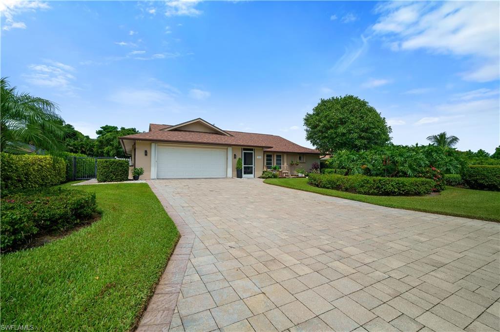KINGS LAKE - Residential