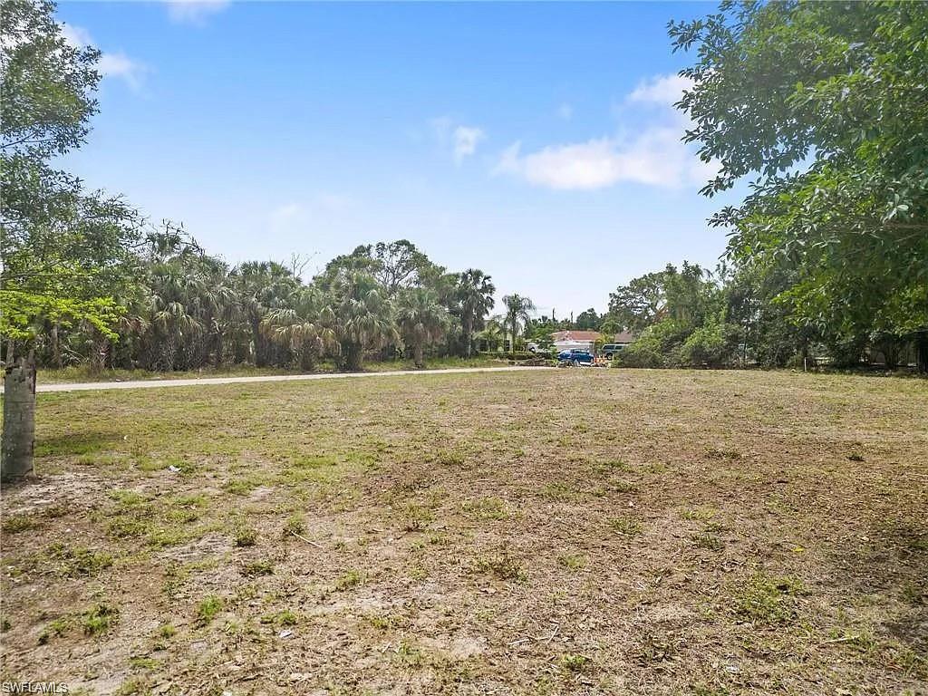 BONITA FARMS - Land