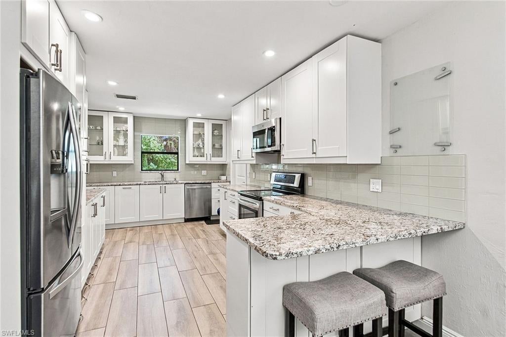 GOLDEN GATE ESTATES - Residential